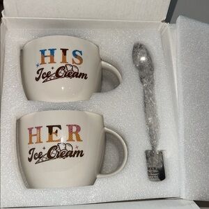 HIS&HERS ICECREAM BOWLS AND SPOONS
